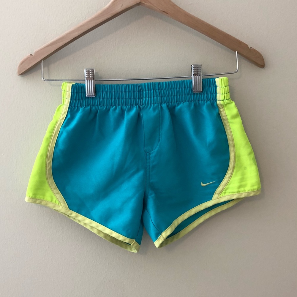 Nike Shorts Size Medium